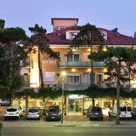 Hotel Mimosa Lignano Sabbiadoro Eksteriør bilde